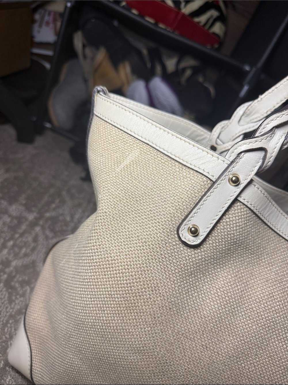 Gucci “Love The Earth” Canvas Tote Bag - Picture 7 of 16